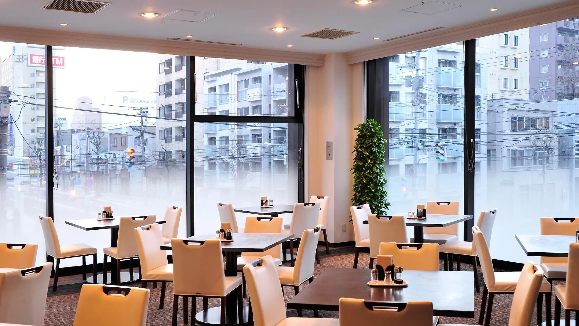 Hotel Global View Sapporo Old Hotel Royal Stay Саппоро