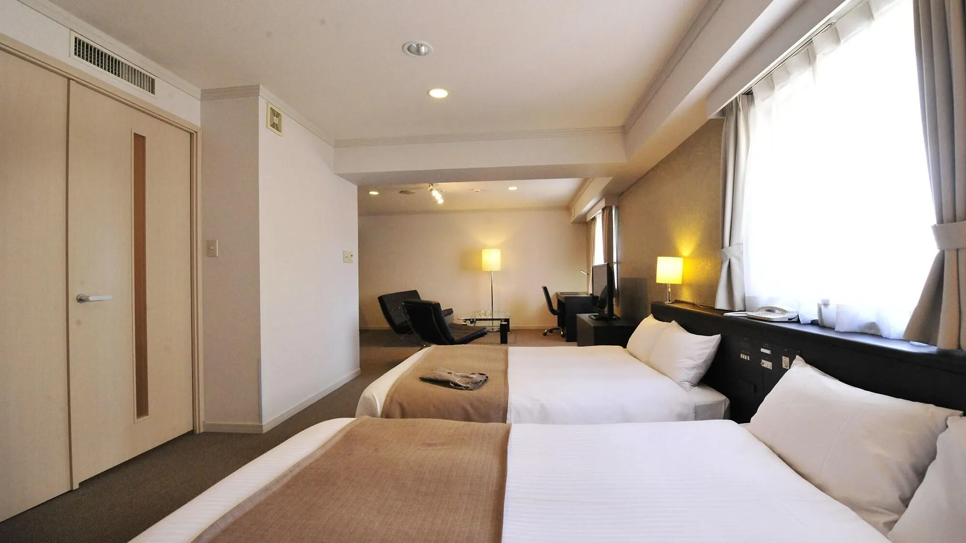 Hotel Global View Sapporo Old Hotel Royal Stay Саппоро Япония