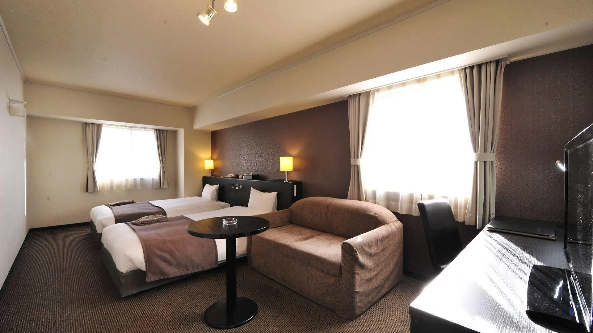 Hotel Global View Sapporo Old Hotel Royal Stay Саппоро 3*,